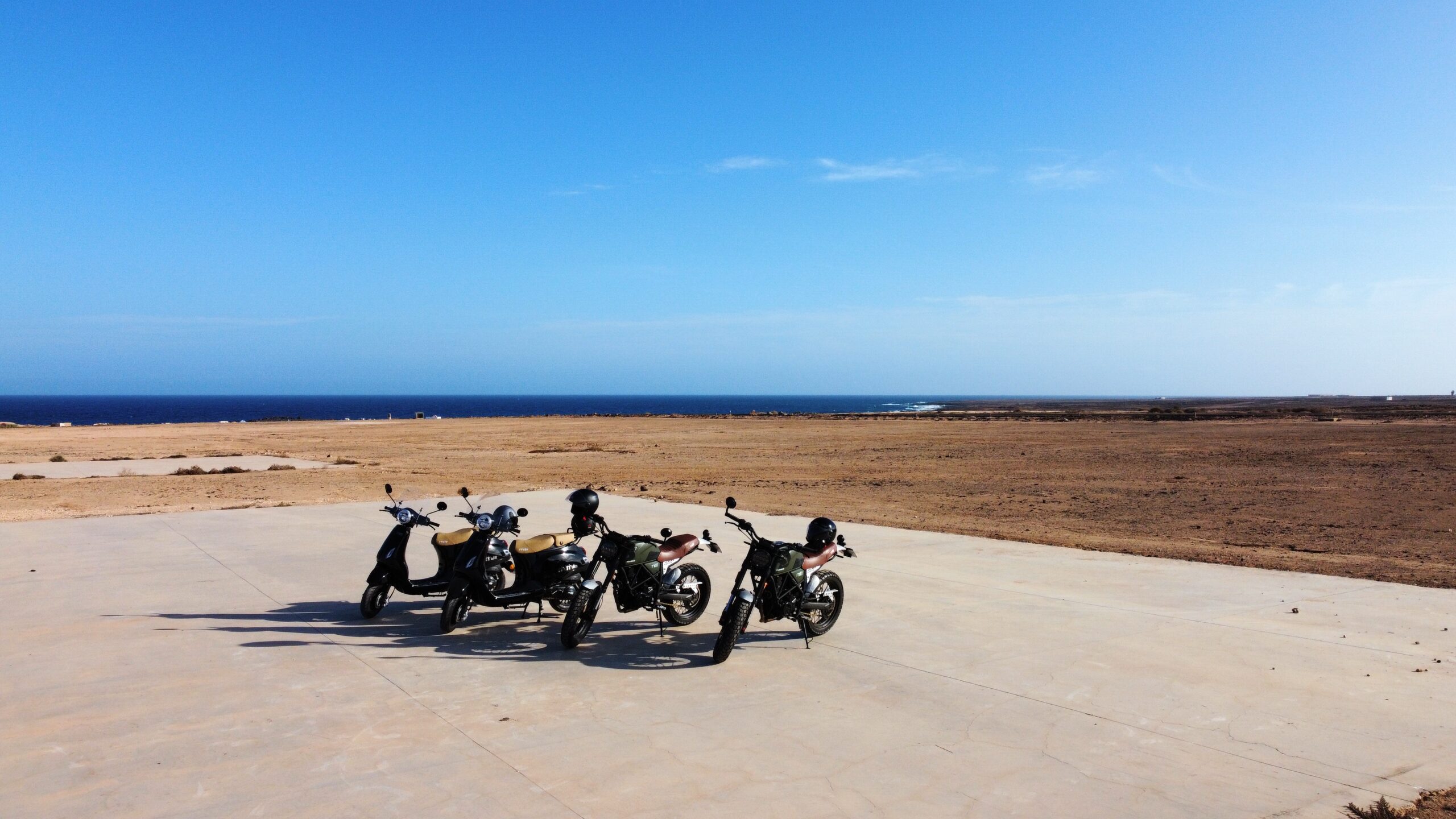 Moto Scooter Mitt 125 en Fuerteventura Canary Rent Moto Alquiler de